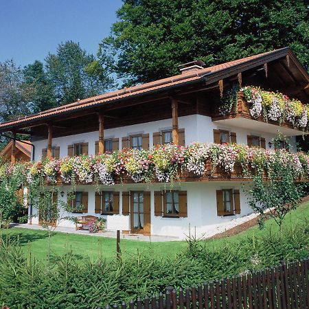 Strohmayer Appartements バート・エンドルフ エクステリア 写真